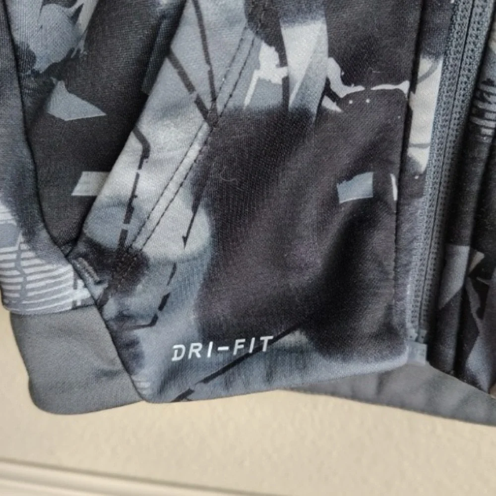 Nike Dri Fit Camo Hooded Jacket Toddler 18M Black Gray Full Zip Pockets Logo